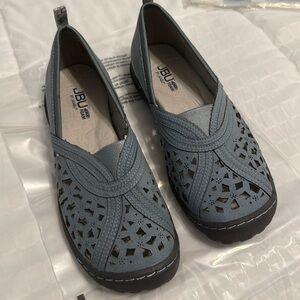 JBU Jambu blue suede slip on shoes 9W
